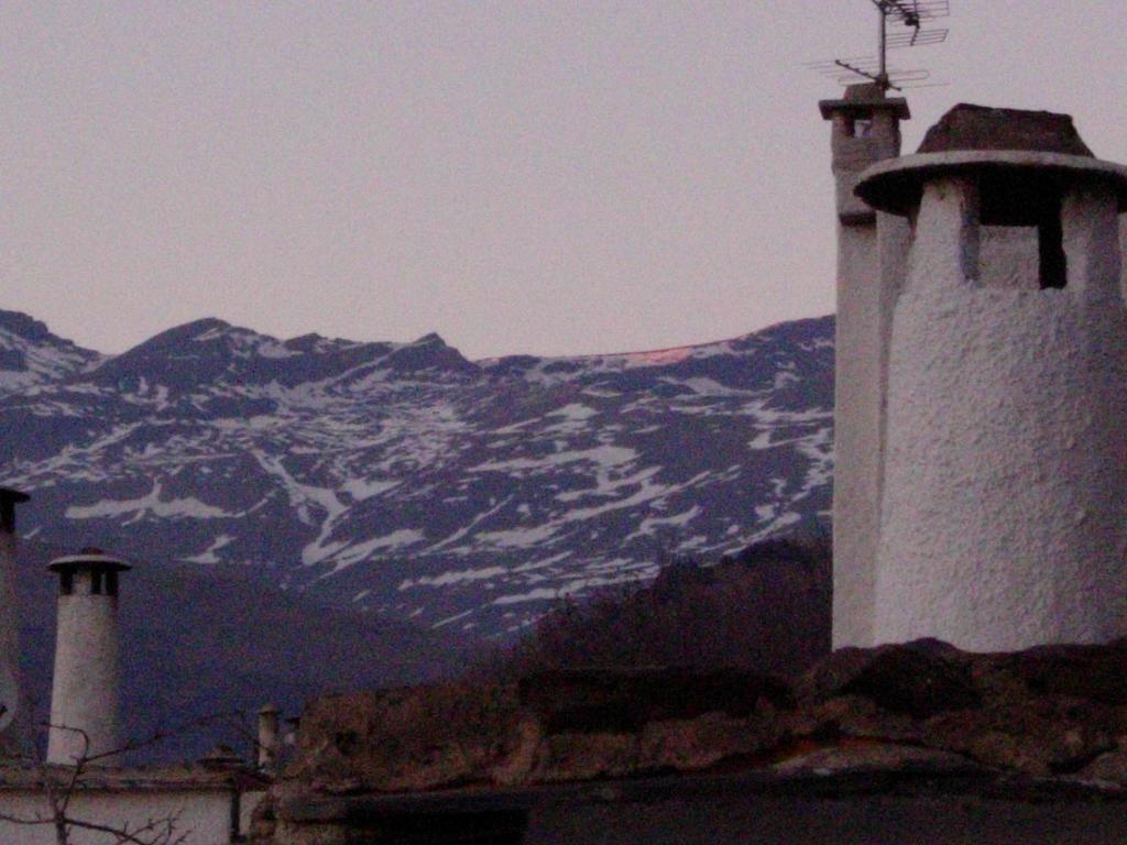 La Ermita Del Poqueira Apartamento Bubión Quarto foto